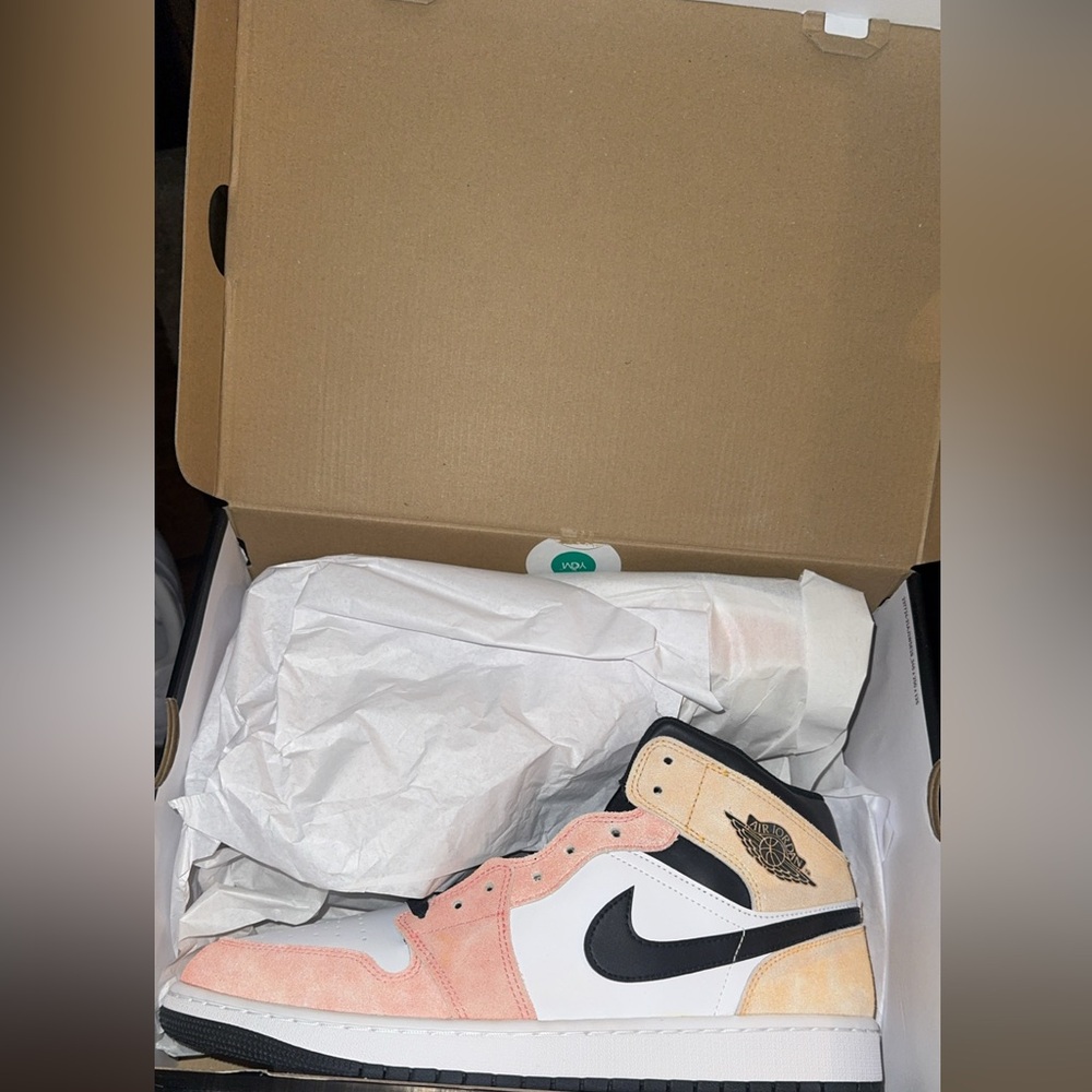 Nike Air Jordan 1 never worn brand new still in the box